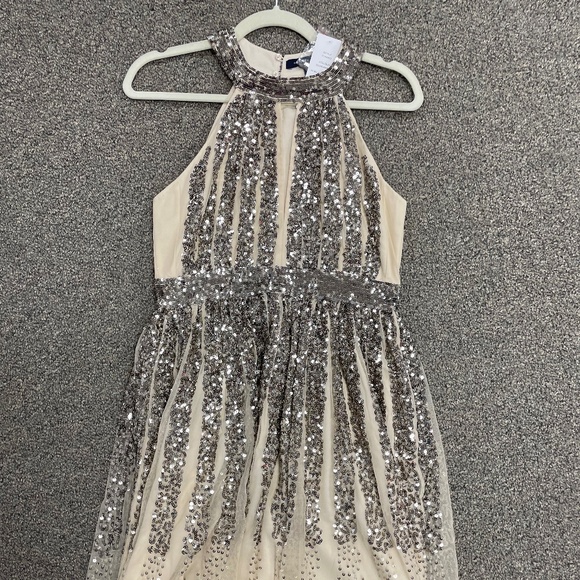 French Connection Gold Sequin Halter Neck Style 71MXO - Picture 2 of 8